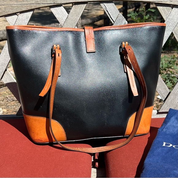 Dooney & Burke Saffiano Leather Dover Tote & Matching Wallet - Picture 4 of 11